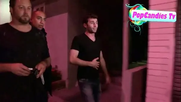 James Deen is comfortable being pantless yet still mum on Lindsay Lohan Story in LA - YouTube Video thú vị hấp dẫn