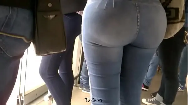 Heiße TV Asses - A blonde with a huge ass HDcoole Videos