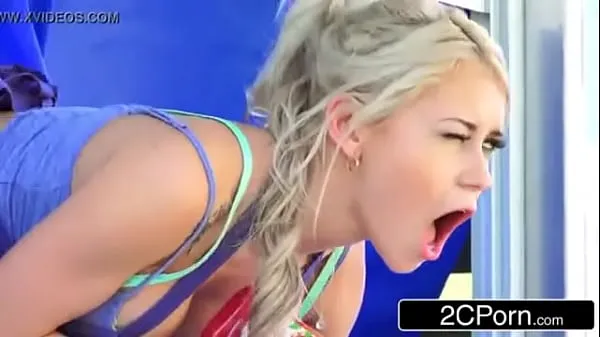 Hot hot blonde babe serving hot dogs and fucked same time cool Videos