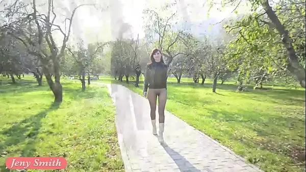 Sıcak Jeny Smith seamless pantyhose suit public flash harika Videolar