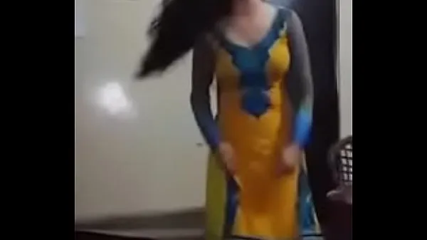 हॉट Private desi girl sexy dance बेहतरीन वीडियो