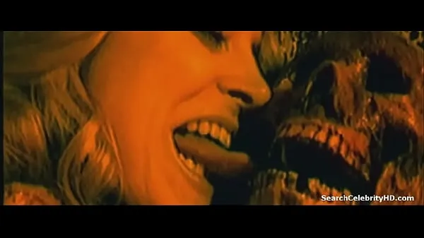 Žhavá Sheri Moon Zombie in House 1000 Corpses 2004 skvělá videa