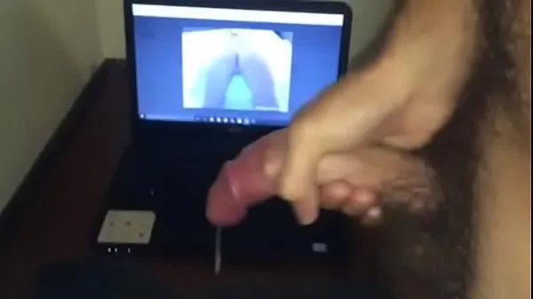 Homage and cumshot of a stranger to my wife vídeos legais