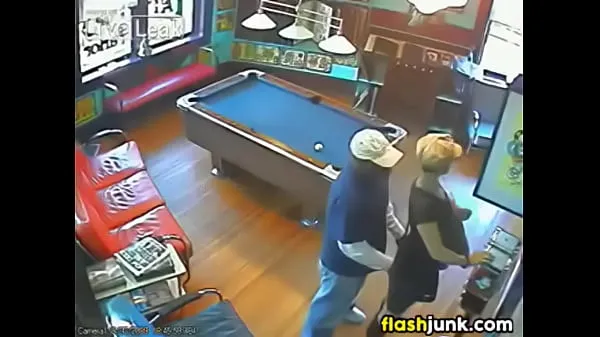 Hot stranger caught having sex on CCTV kule videoer
