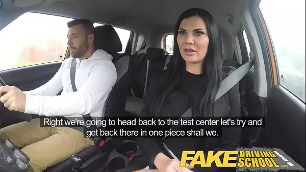 Fake Driving School Jasmine Jae fully naked sex in a car with her student Video thú vị hấp dẫn