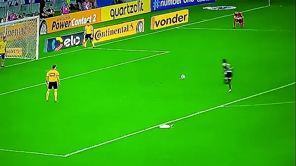 Fábio Santos players on penalties Video keren yang keren