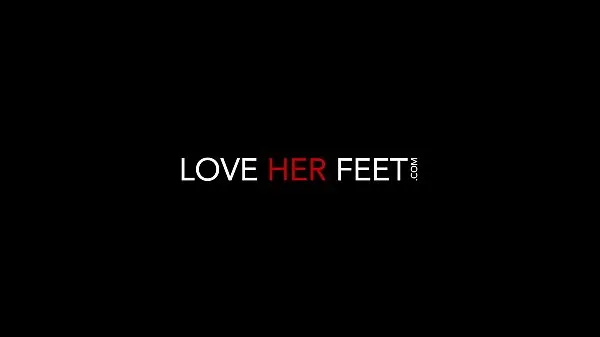 Kuumia loveherfeet 18 year old cam girl gets caught and then foot fucked siistejä videoita