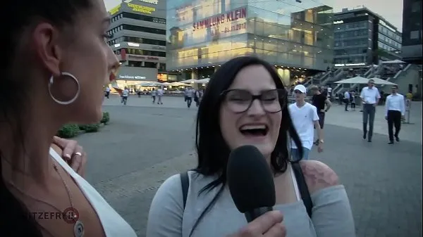 Gata alemã está prestes a ser fodida em um caso de uma noite vídeos legais