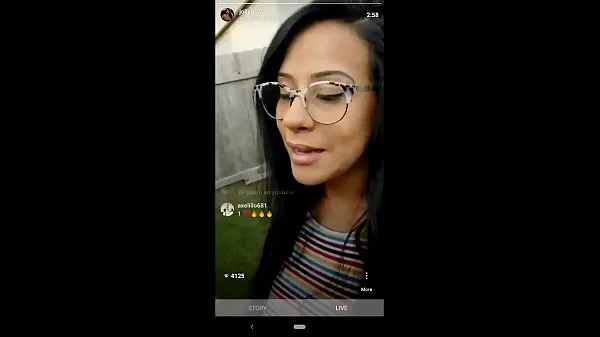 Husband surpirses IG influencer wife while she's live. Cums on her face Video keren yang keren