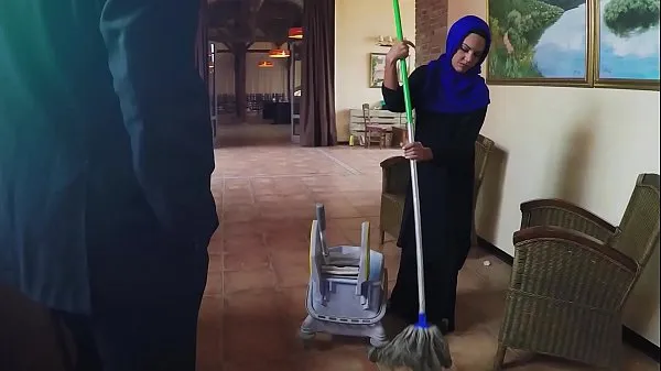 Hot ARABS EXPOSED - Poor Janitor Gets Extra Money From Boss In Exchange For Sex cool Videos