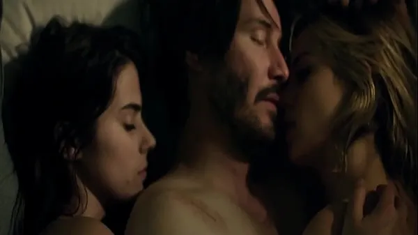 Horúce Sex Scene from Knock Knock 2015 (No Music skvelé videá