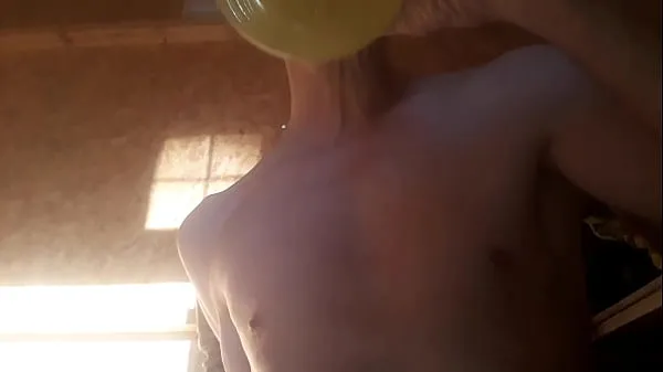 Menő Drinking this Gatorade with pee part 2 menő videók