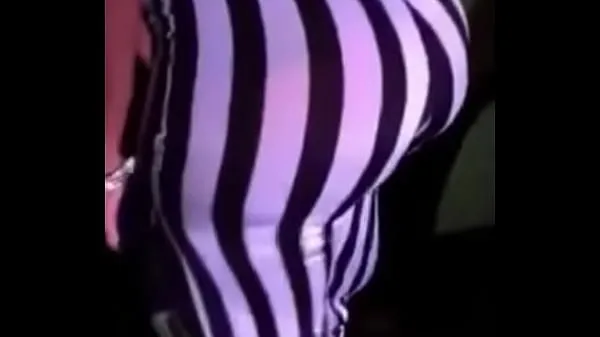 Menő Sultry Simone twerking in the Club menő videók