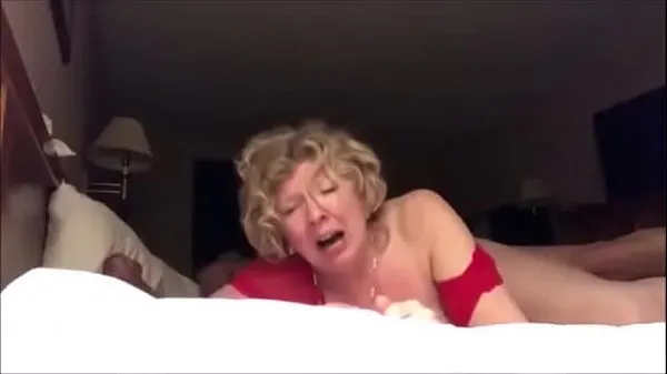 Populaire Old couple gets down on it coole video's