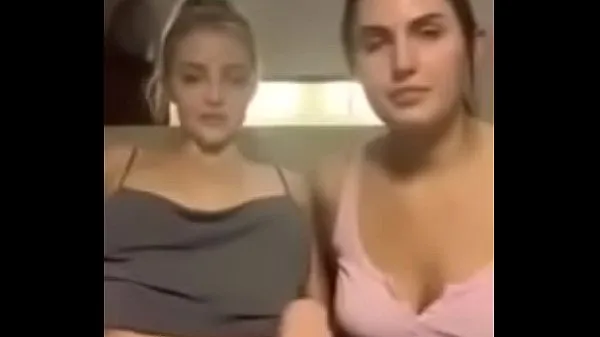 Hot 2 Girls Downblouse Periscope cool Videos