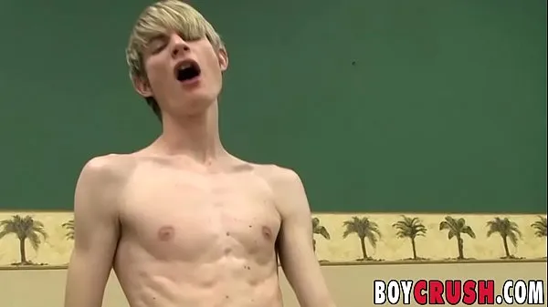 Gorące Gay teen is dominated as his asshole is pounded doggy style fajne filmy