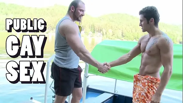 Heiße GAYWIRE - Lean Studs mit makellosen Körpern, die schwulen Sex im Freien habencoole Videos