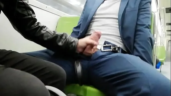 Andando in metropolitana con un ragazzo imbarazzatoVideo interessanti