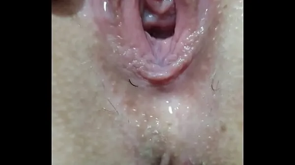 Καυτά Wet little pussy! Flashing horny .... Wanting cock δροσερά βίντεο