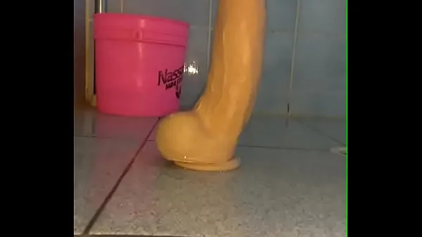 old big dildo vidéos sympas