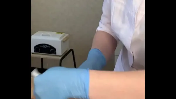 Hot The patient CUM powerfully during the examination procedure in the doctor's hands cool Videos