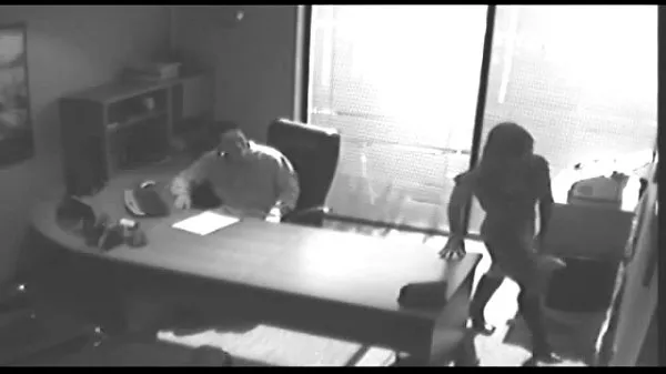 Hot Office Tryst Gets Caught On CCTV And Leaked cool Videos