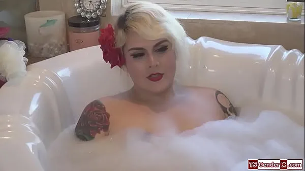 Hot Trans stepmom Isabella Sorrenti anal fucks stepson kule videoer