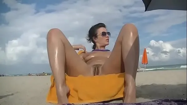 Hot EW 471 - Helena Arrives At Nude Beach. Hubby Films Her Sitting Spread Eagle Showing Off Her Bush cool Videos