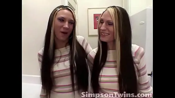 Gorące Simpson Twins in kitchen and Fingering fajne filmy