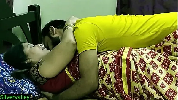 Hot Amazing Sex with Indian xxx hot aunty at home! with clear hindi audio cool Videos