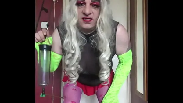 bisexual crossdresser swallows his and together but wished it was yours insteadVideo interessanti