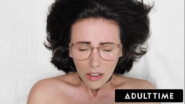 Žhavá ADULT TIME - How Women Orgasm With Casey Calvert skvělá videa