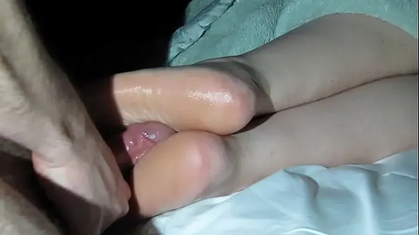 Cumming On Girlfriend's Feet Video keren yang keren