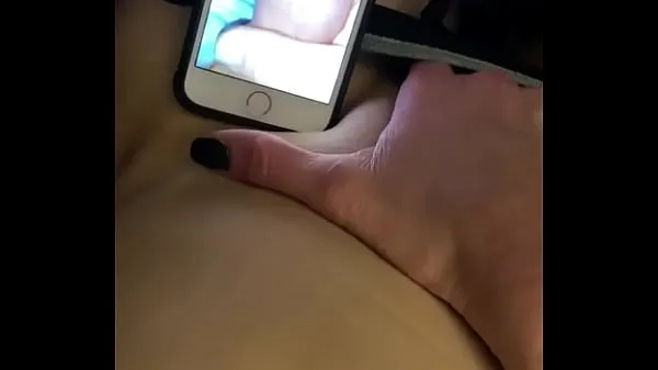 인기 있는 Girl rubbing pussy while watching my jackoff video 멋진 동영상