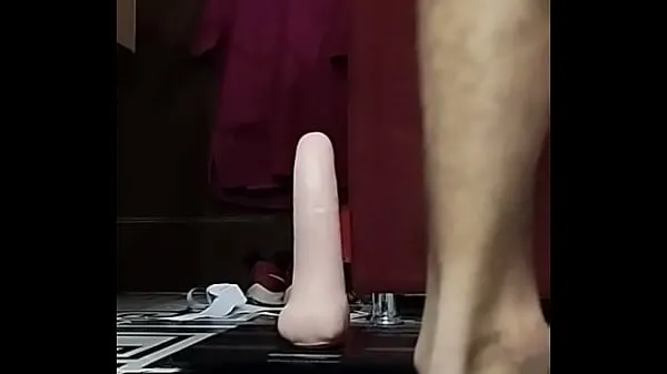 Big anal dildo vidéos sympas