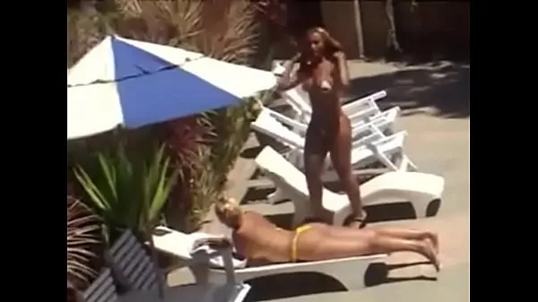 ยอดนิยม fucking a black woman in the sexual pool วิดีโอเจ๋งๆ