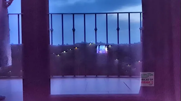 Kuumia Follando en el balcon de un hotel en Oaxaca siistejä videoita